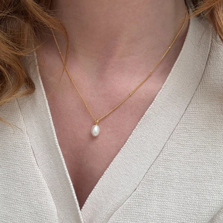 Simple, elegante og til Chunky halskæder i guld