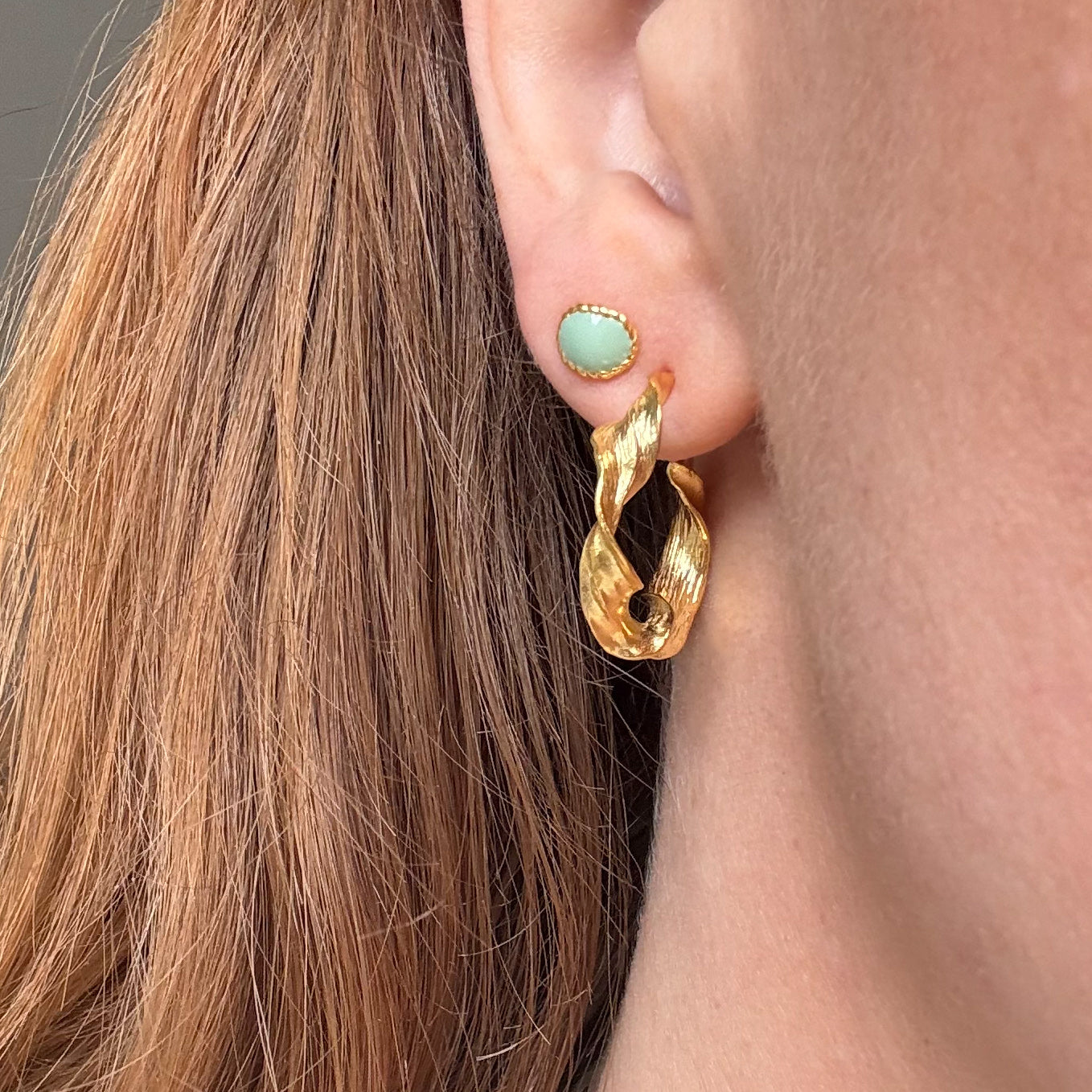 Grøn Oval Stud Guldbelagt