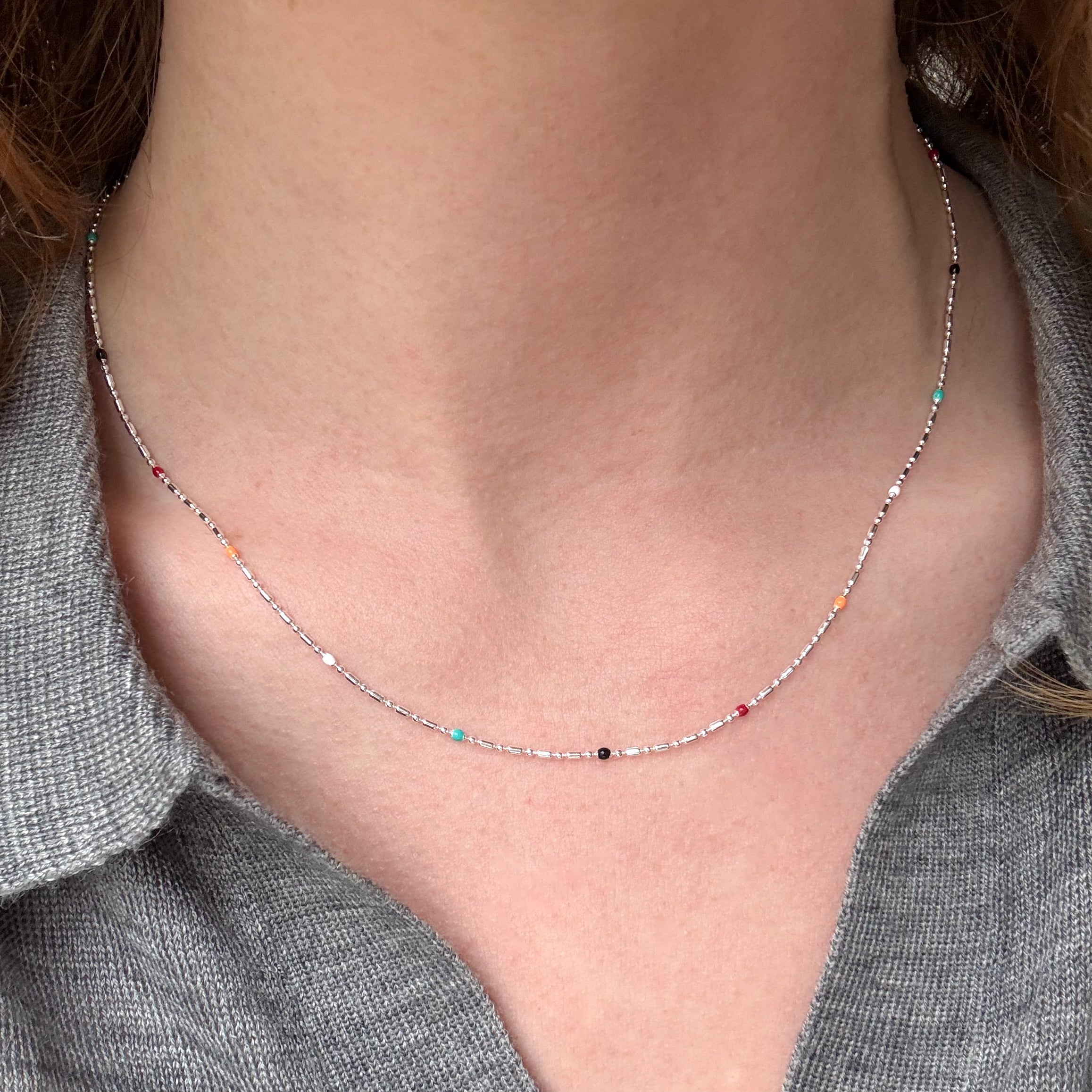 Farvet Dots Halskæde Sølvbelagt