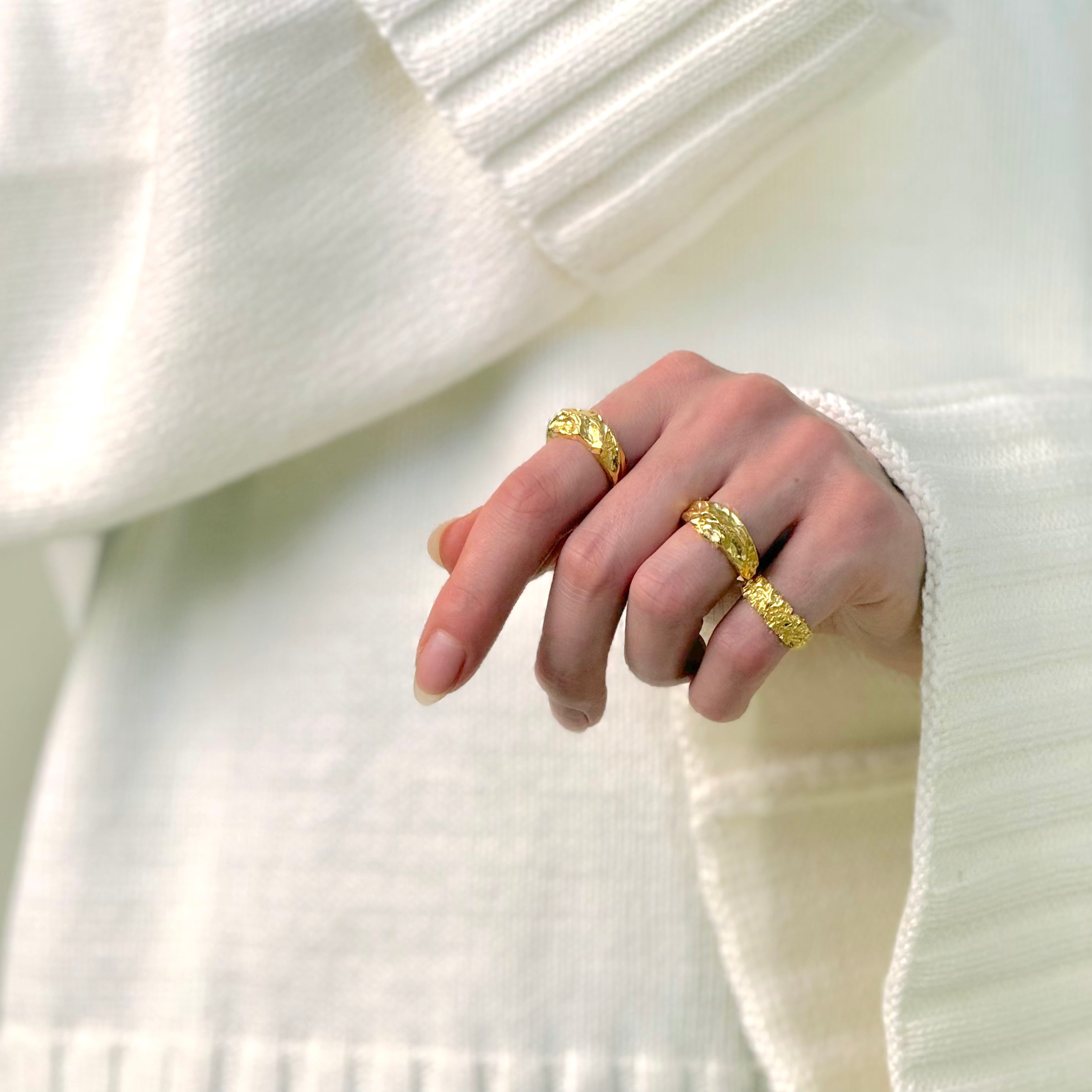 Magma Chunky Ring Guldbelagt