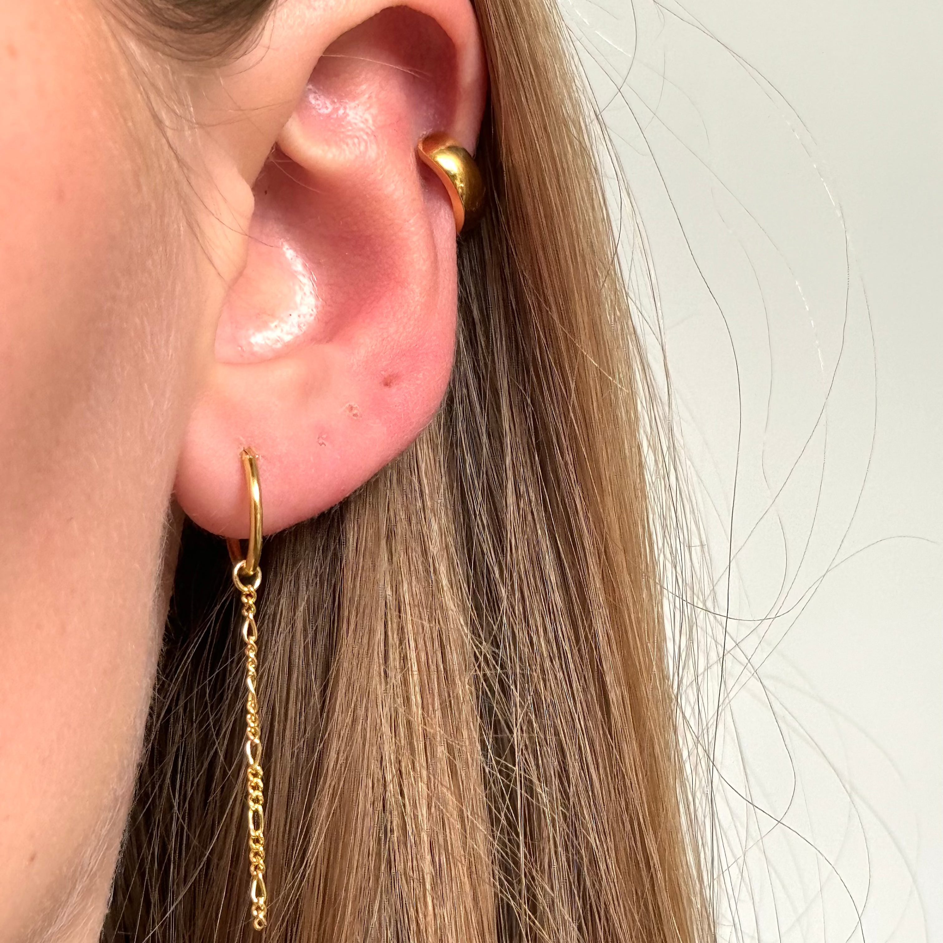 Chain Dangle Hoops