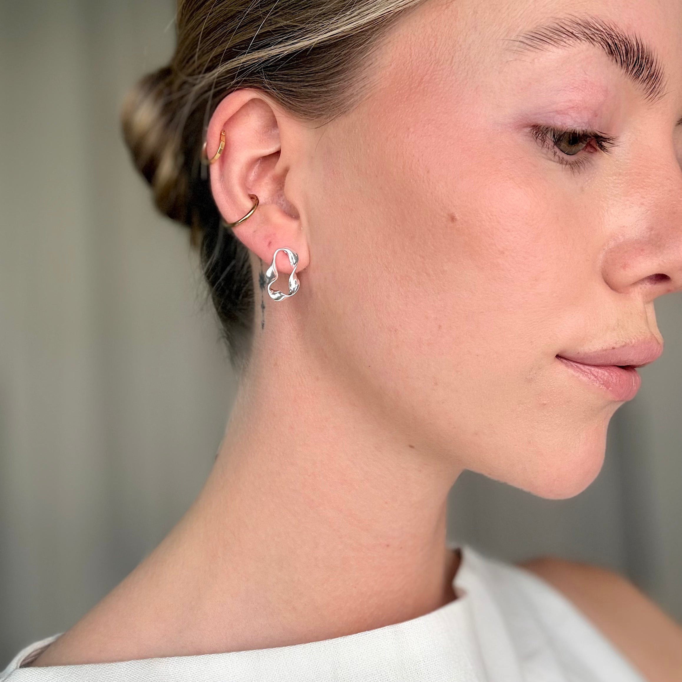 Wave Hoop Stud Ørering 925 Sølv