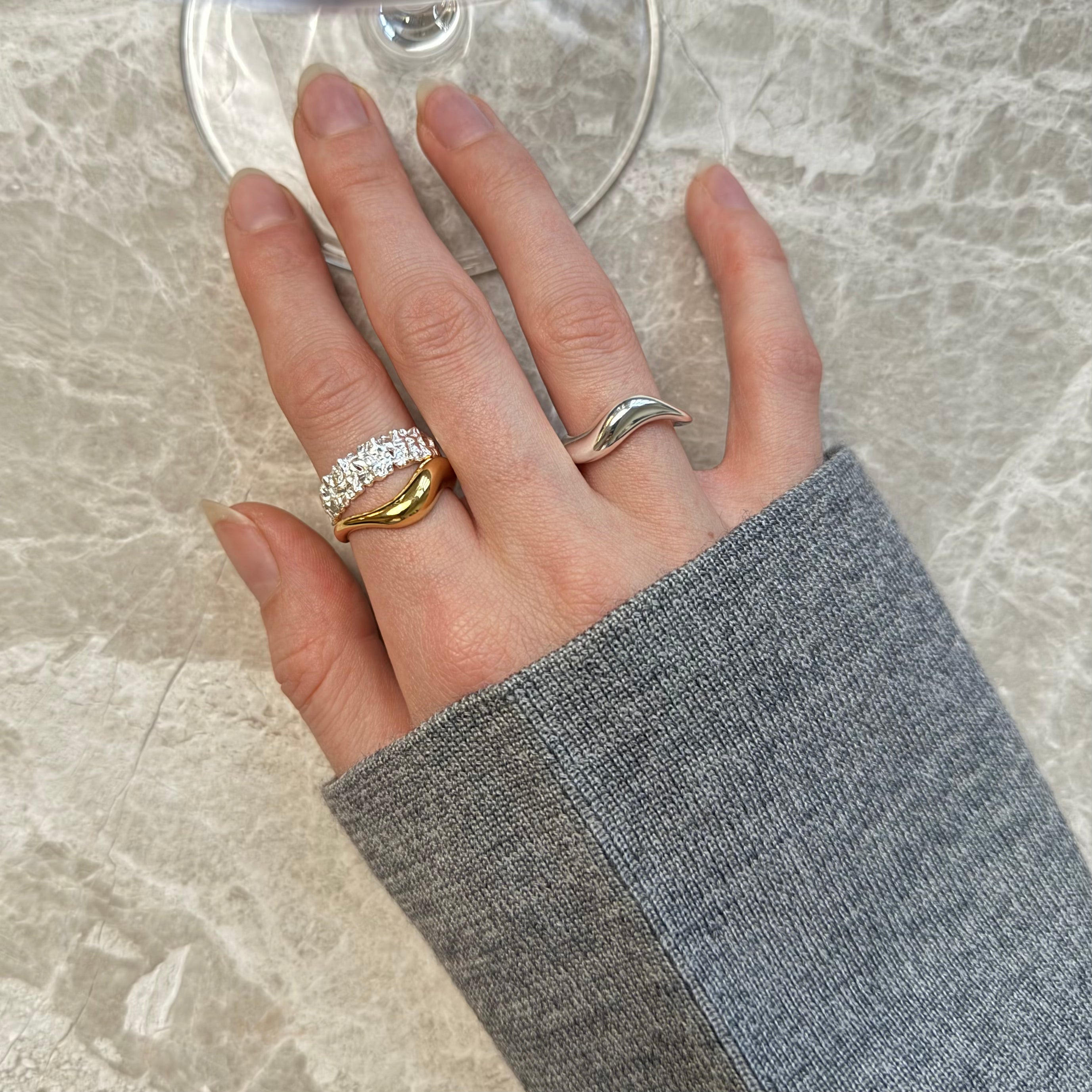 Ekko Wave Chunky Ring Sølv