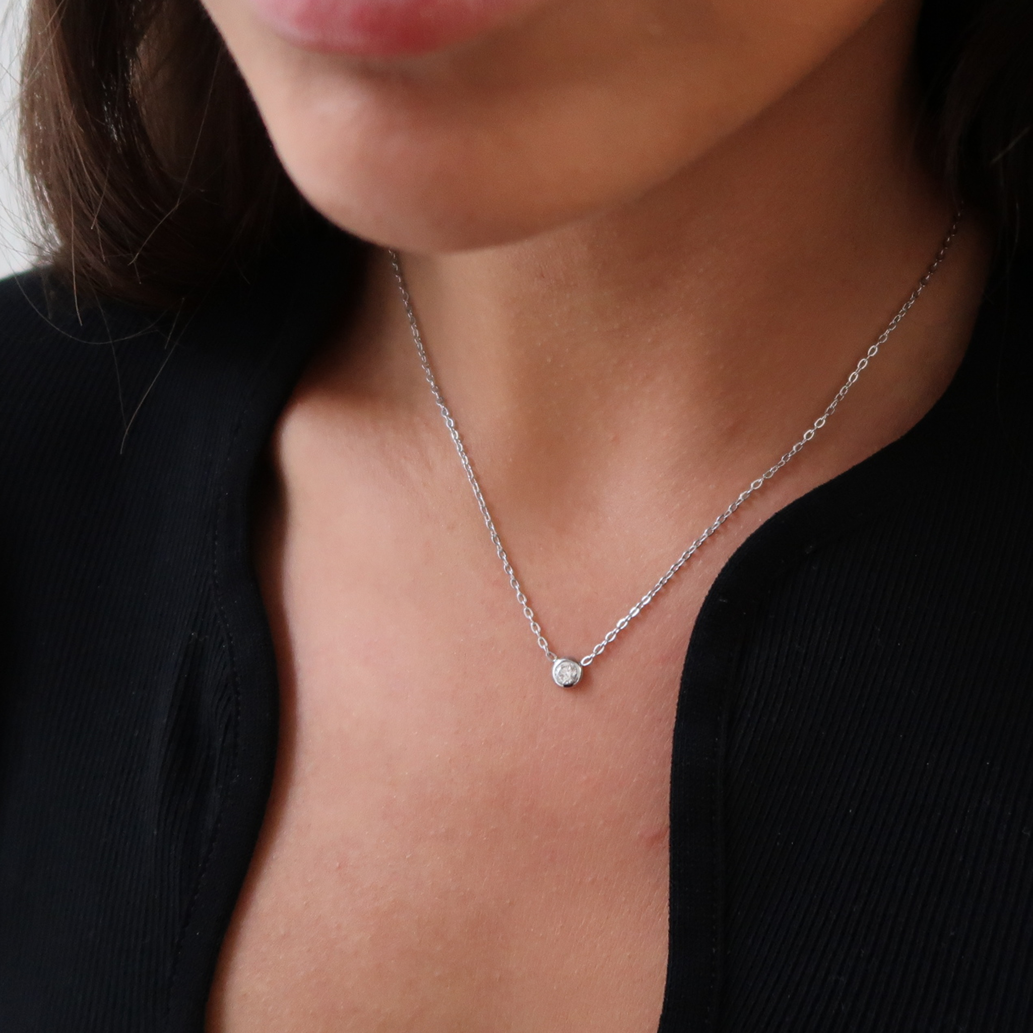 Rund krystal halskæde Sølvfarvet