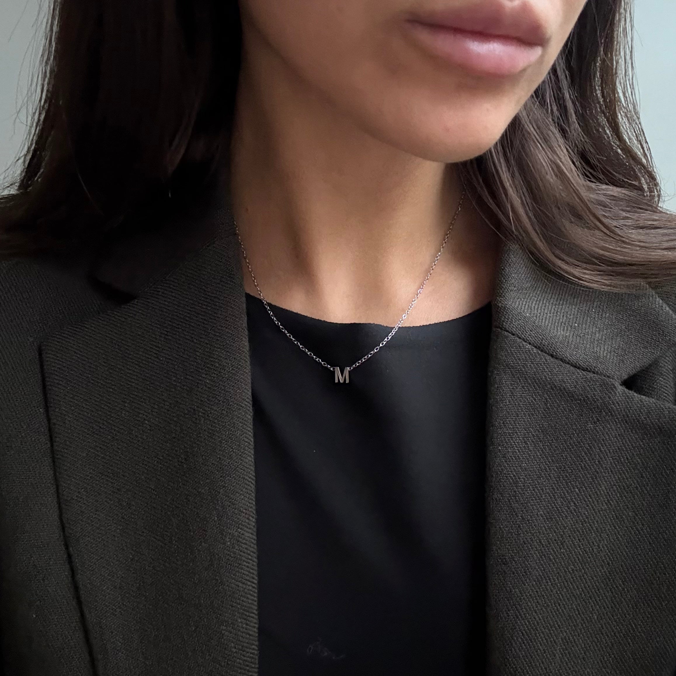 Bogstav Halskæde Sølvfarvet