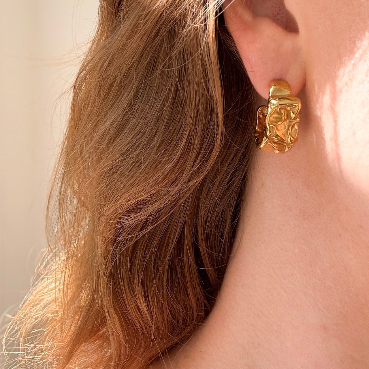 Melted Half Hoop Guldbelagt