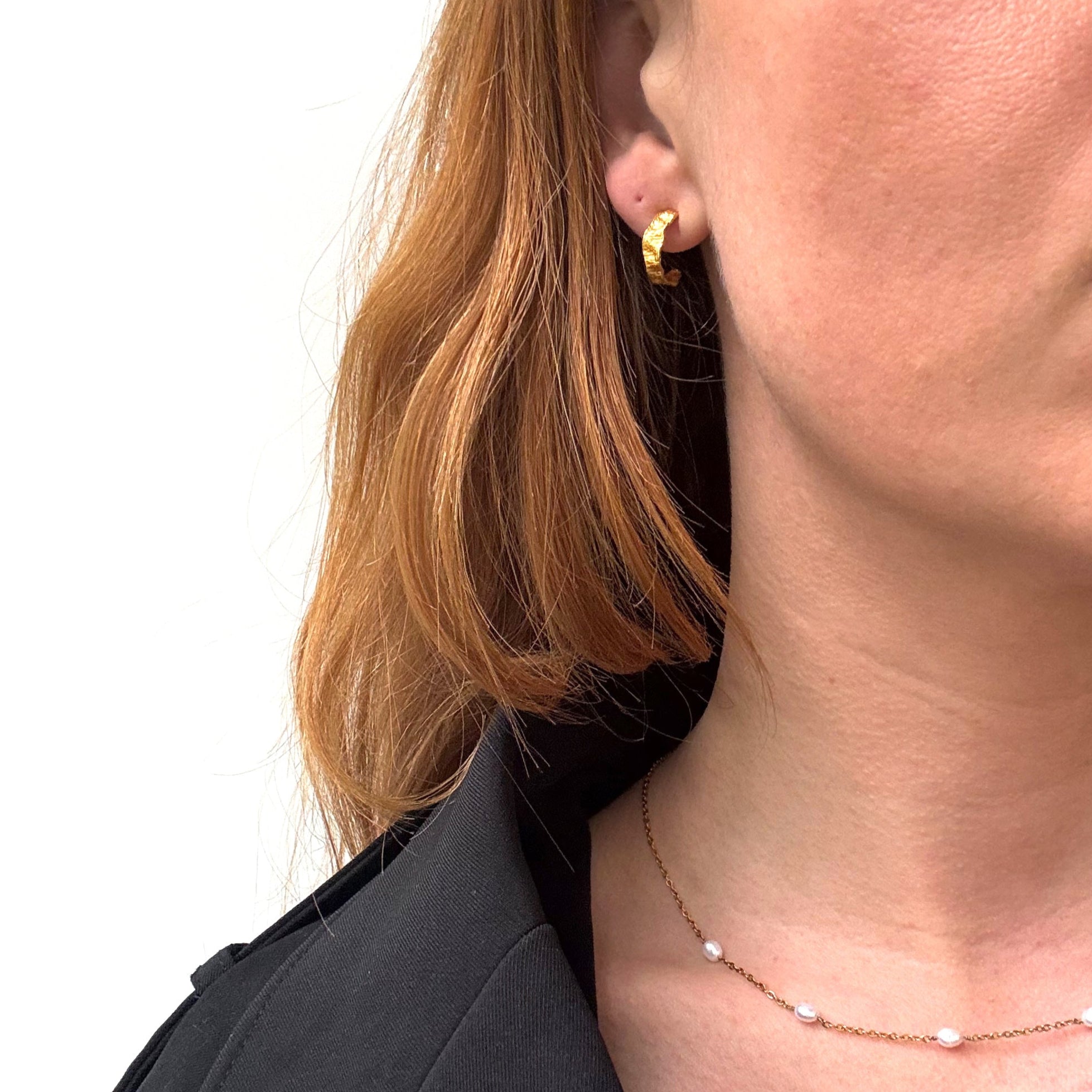 Magma Stud Guldbelagt