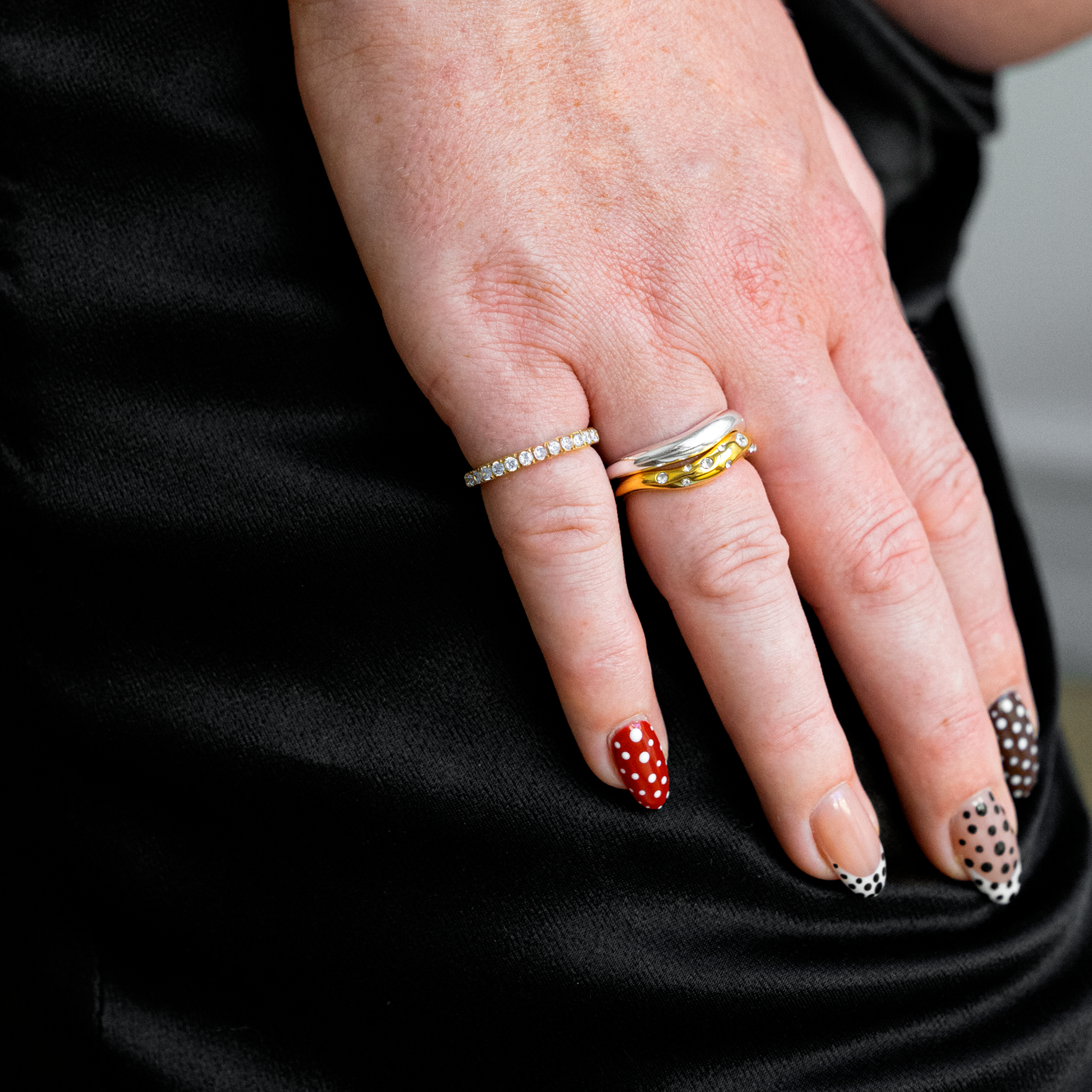 Krystal Dot Wave Ring Guldbelagt