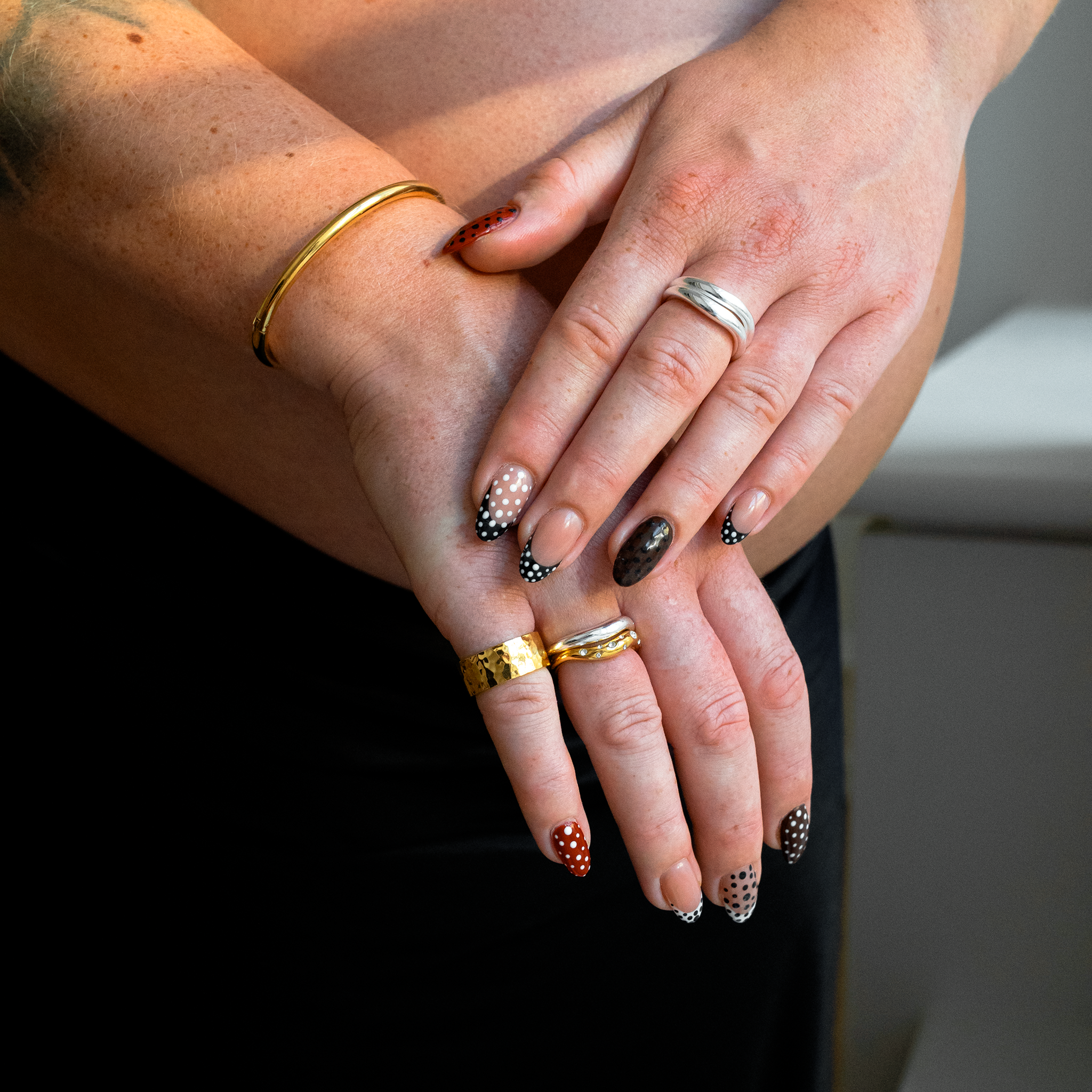 Krystal Dot Wave Ring Guldbelagt