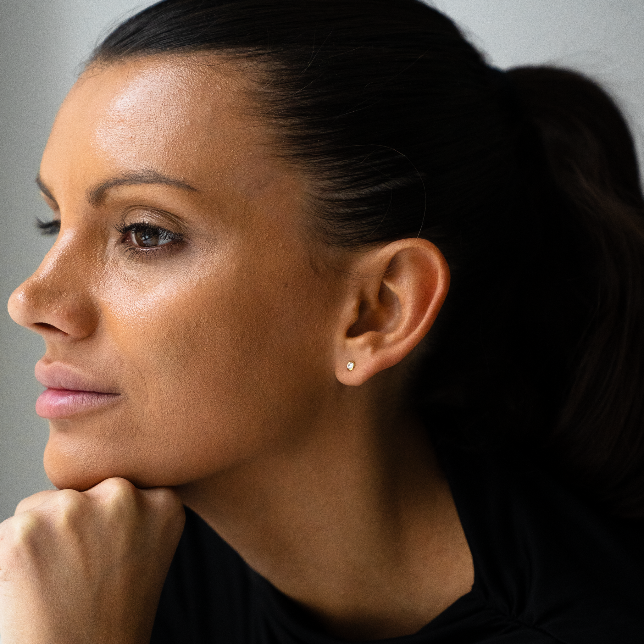 Rund Krystal Stud Guldbelagt