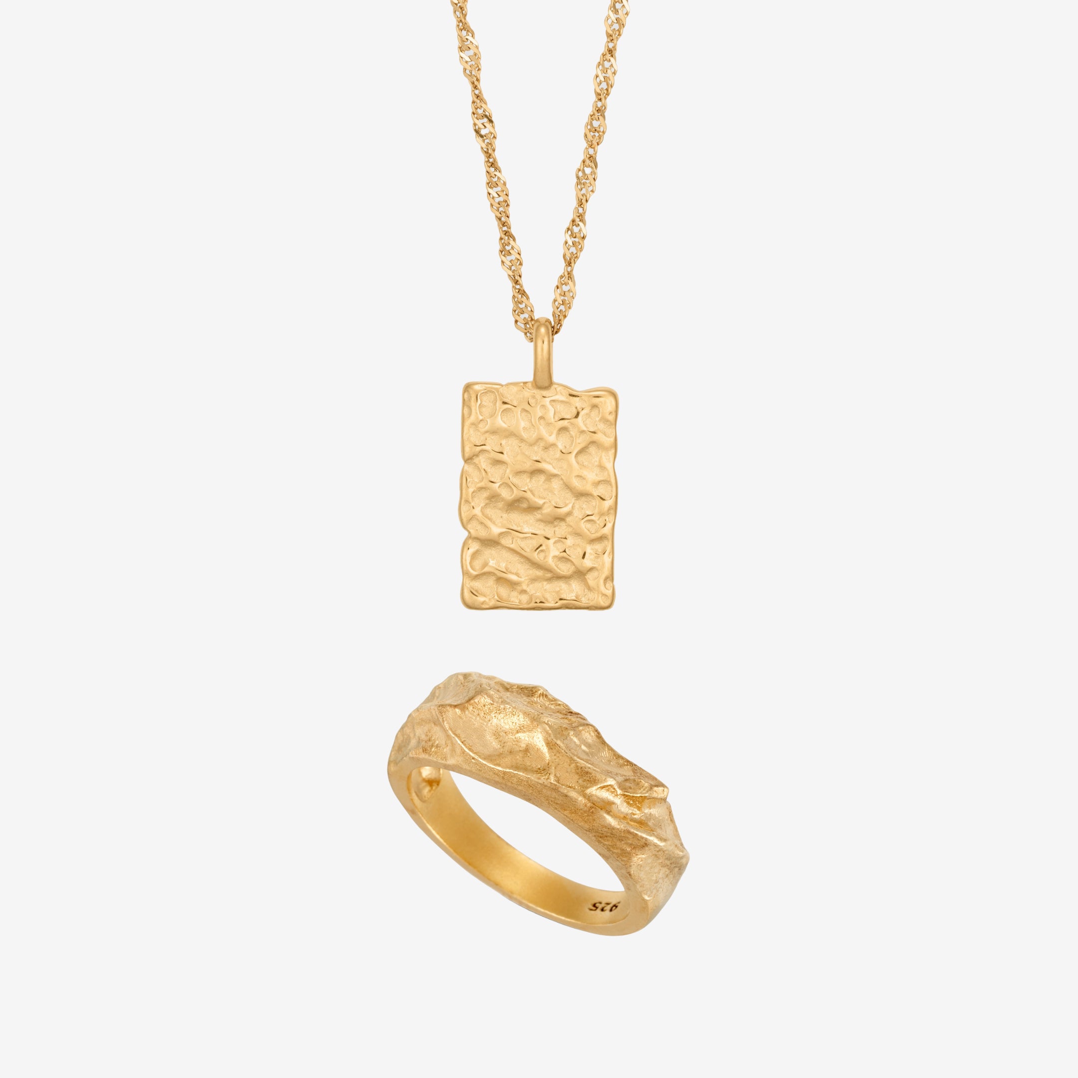 Magma Hamret Sæt: 1 Ring & 1 Halskæde