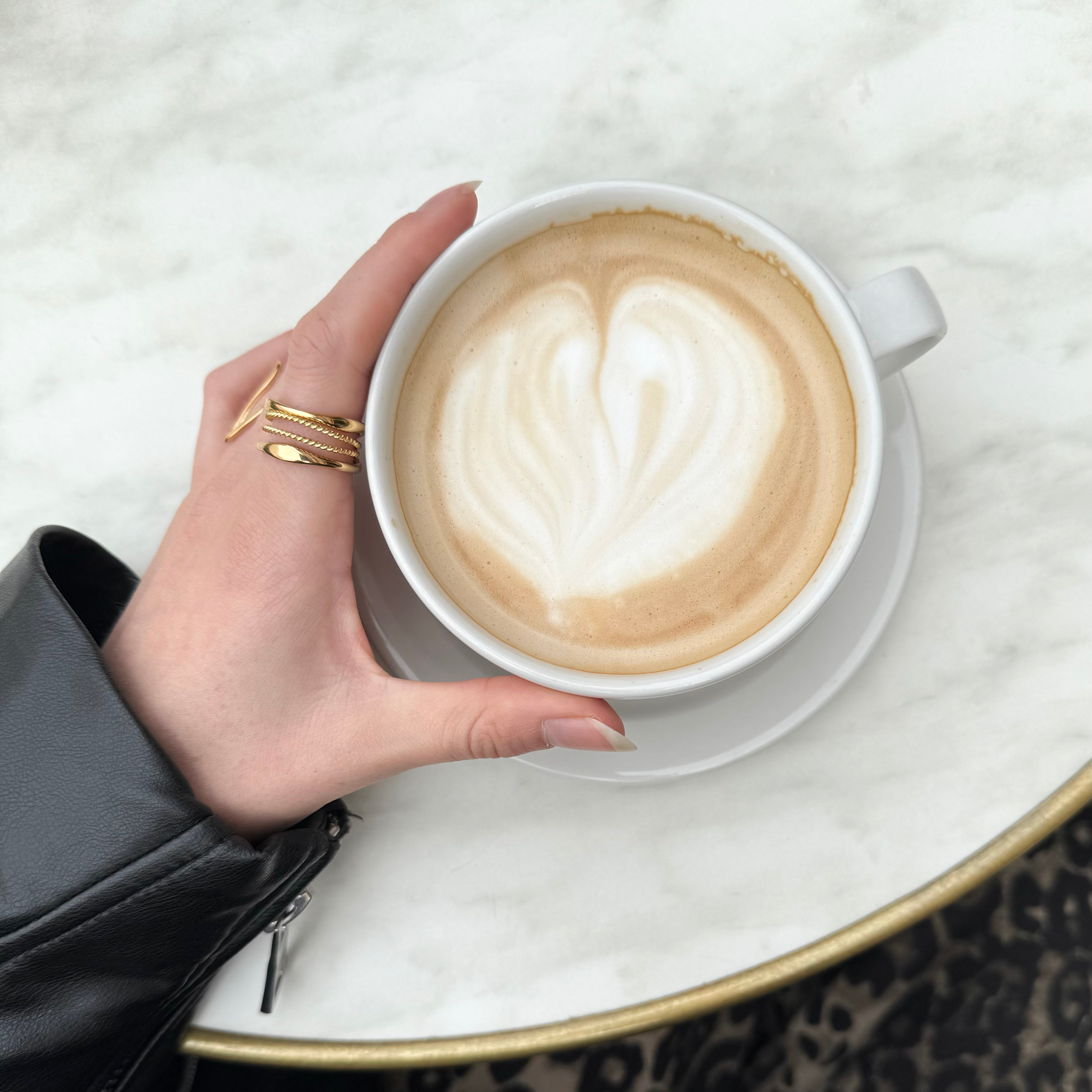 Twisted Double Line Ring 14K Guldbelagt med den kaffe