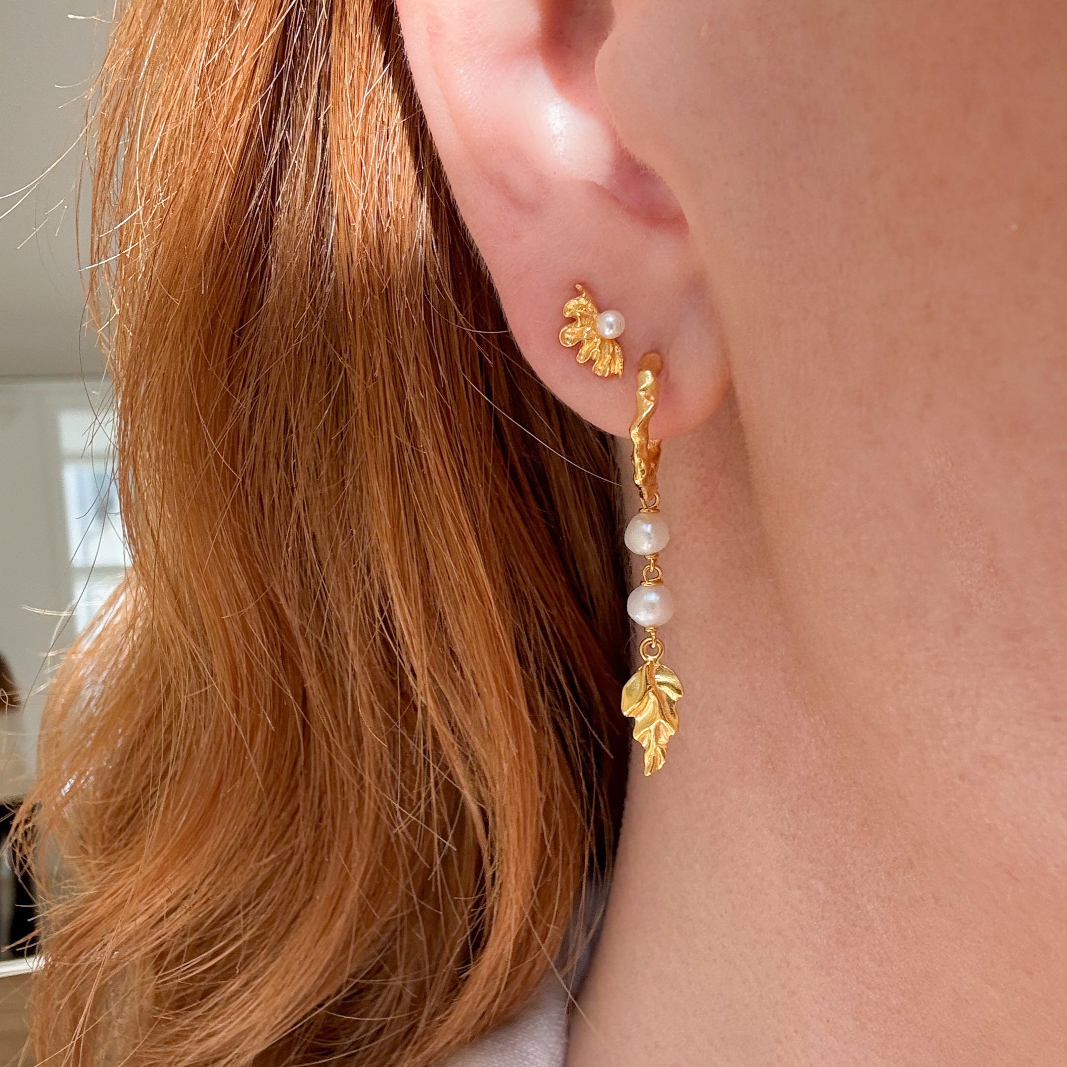 Wave Perle Stud Guldbelagt