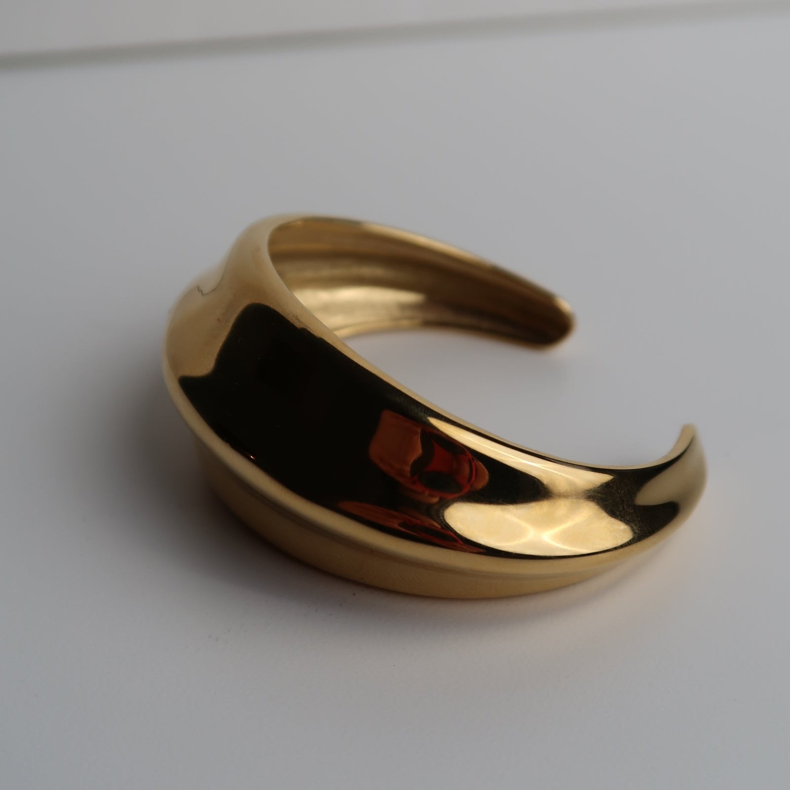 Dome Bangle Guldbelagt