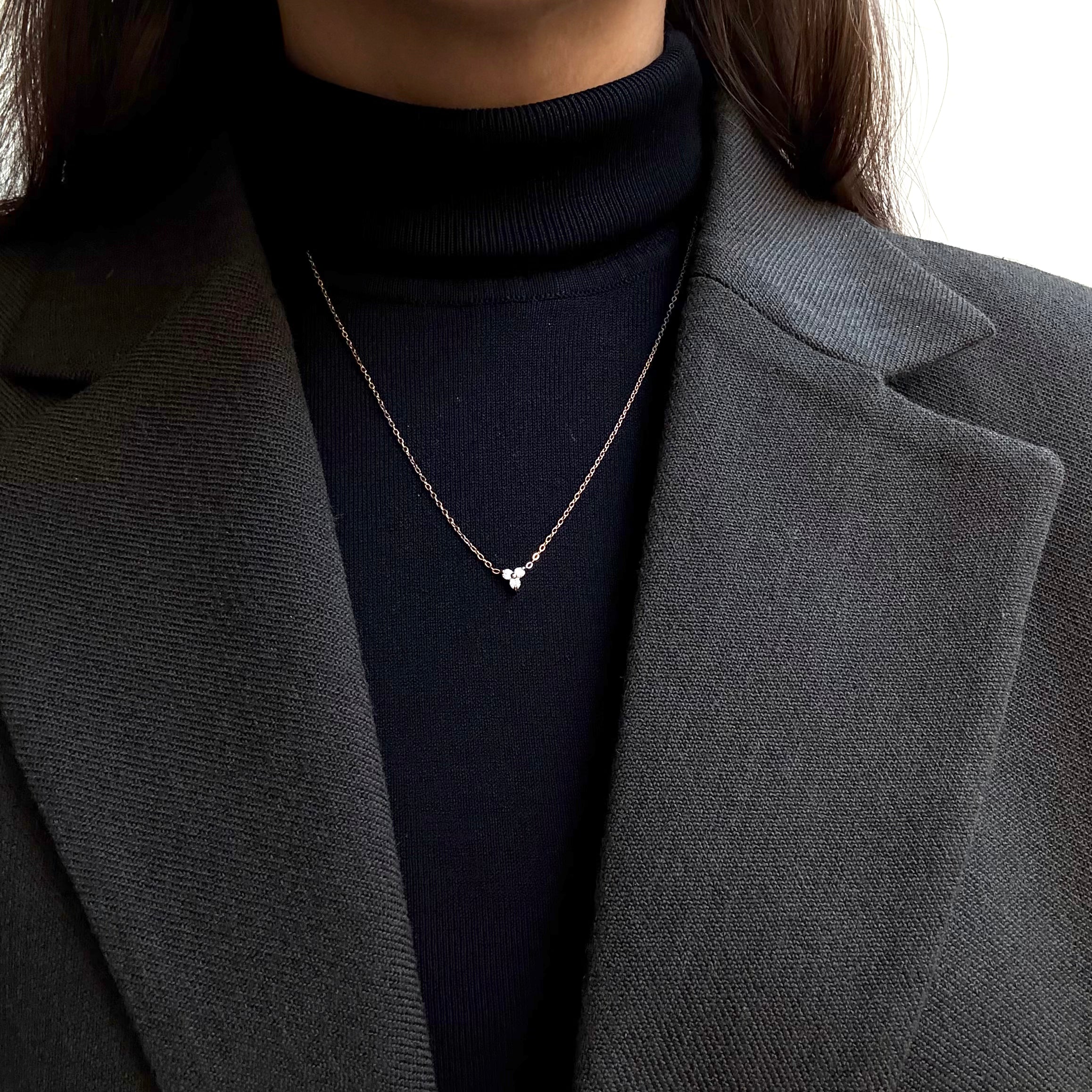 Trinity Krystal Halskæde Sølvfarvet