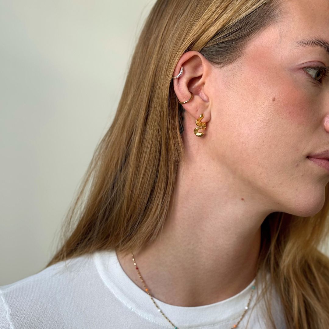 Snoet Wave Stud Ørering 18K Guldbelagt Smykke