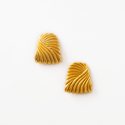 Sway Stud Øreringe Guldbelagt
