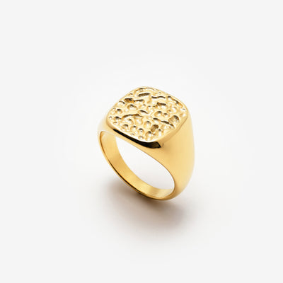 Hamret Signet Ring Guldbelagt