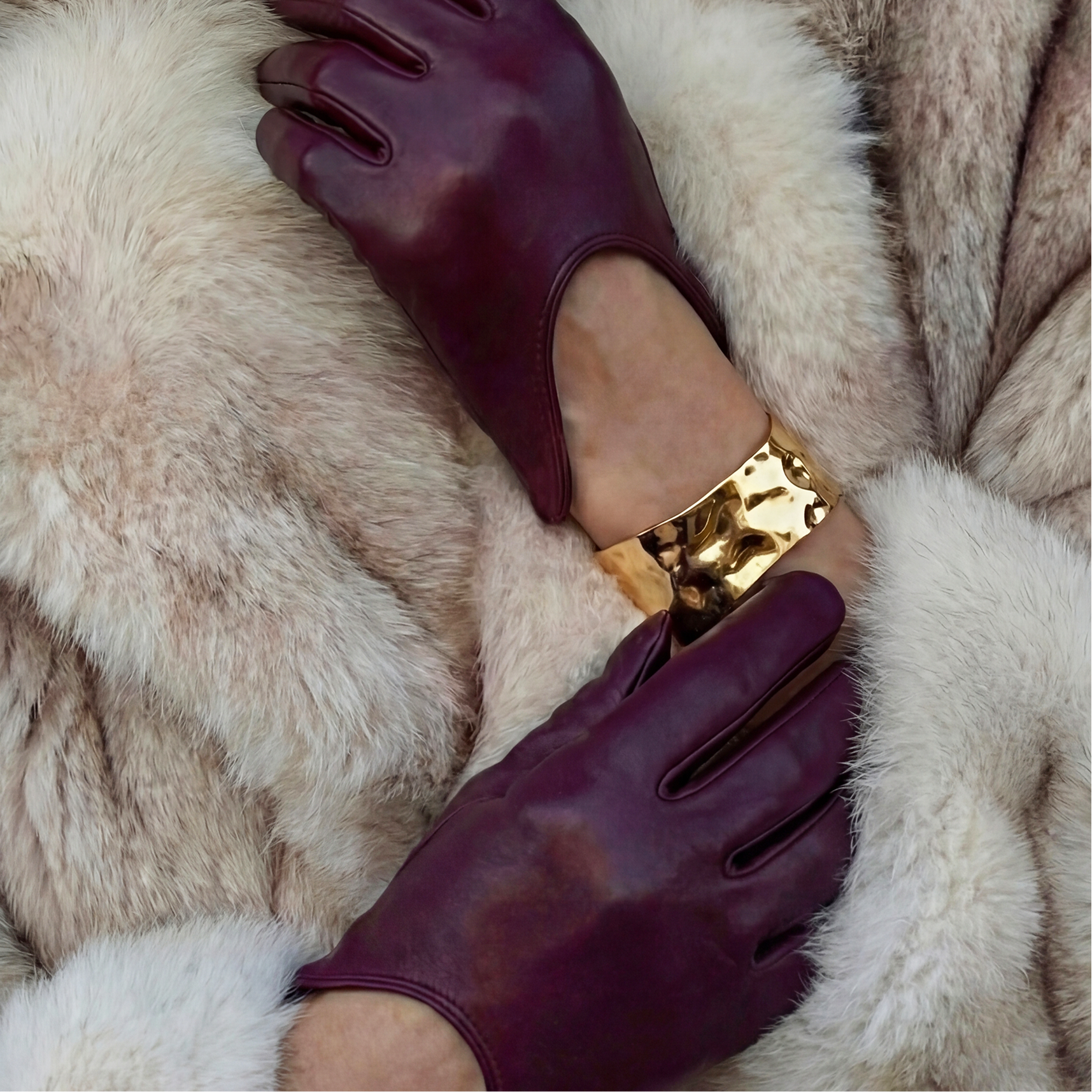 Chunky Hamret Bangle Guldbelagt